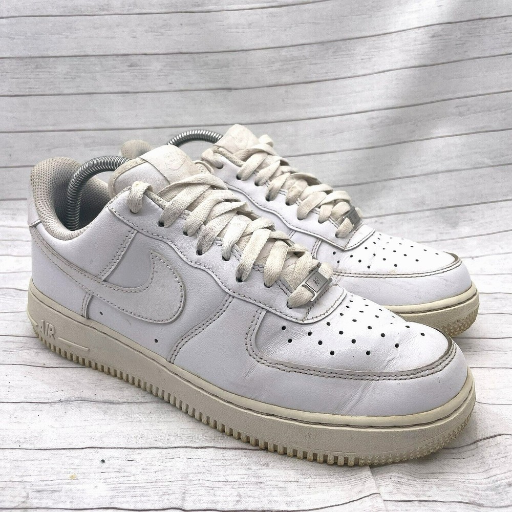 Nike Mens Air Force 1 AF1 315122-111 White on White Athletic Sneaker Size US 8